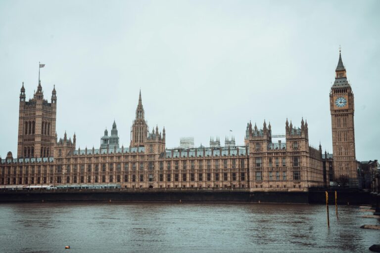 UK MPs Urge Pause on Gambling Commission Affordability Checks